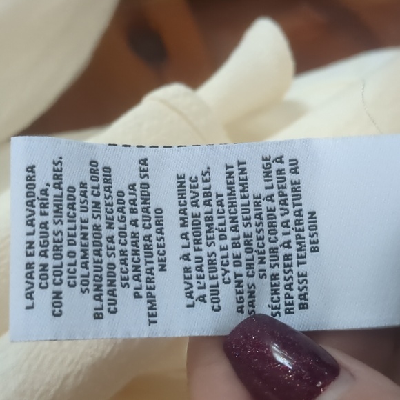 RUBY RD* cream colored long tab sleeve asymmetrical hem cinch waist jacket - Picture 9 of 11